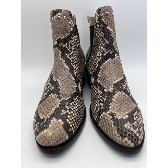 Steve Madden Cade Gray Snake Skin Stretch Leather Booties Casual Boots Size 6M - Picture 2 of 9